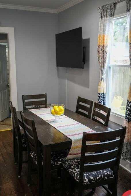 Historic Coastal Haven- Pet Friendly Fast Wi-Fi Villa Norfolk Eksteriør billede